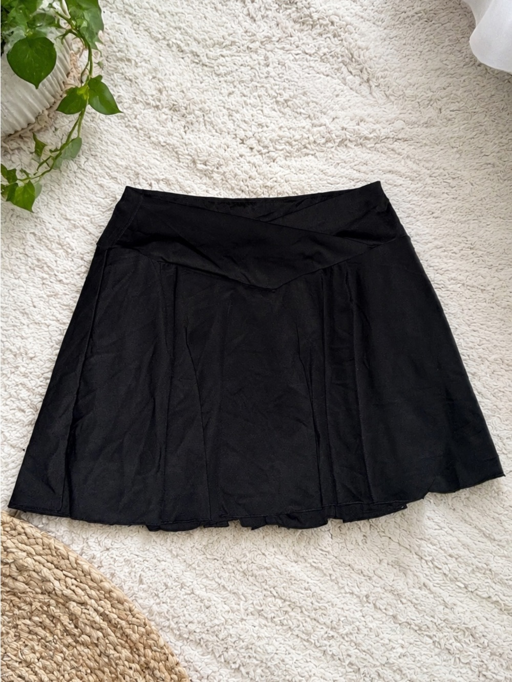 HALARA Black Circle Skirt with Cross Over Waist